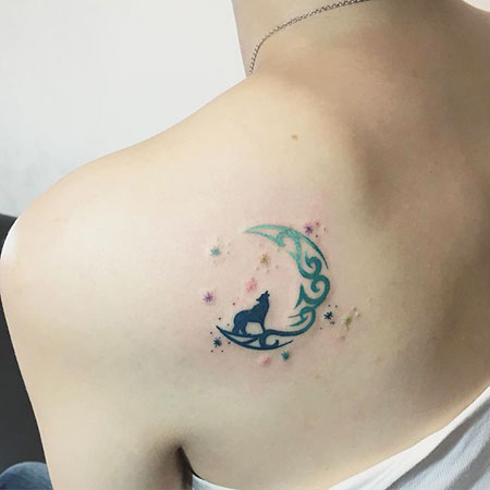Tattoo Moon Wolf Designs