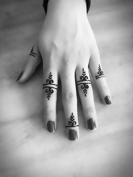 Henna Finger Tattoos Mehndi