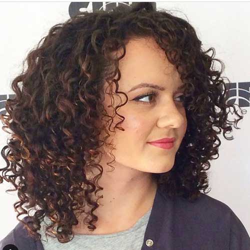 Medium Length Naturally Curly Hairstyles-14