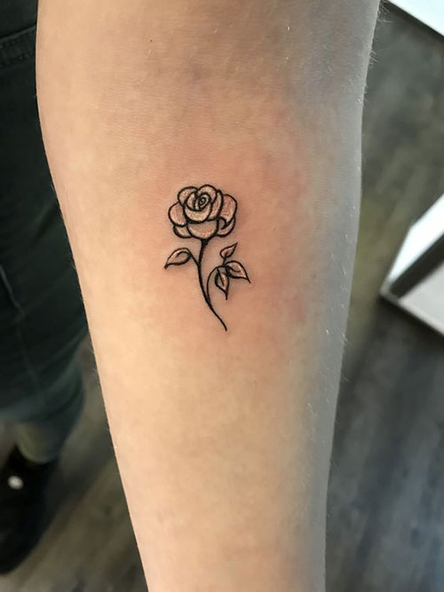 10.Small Rose Tattoos