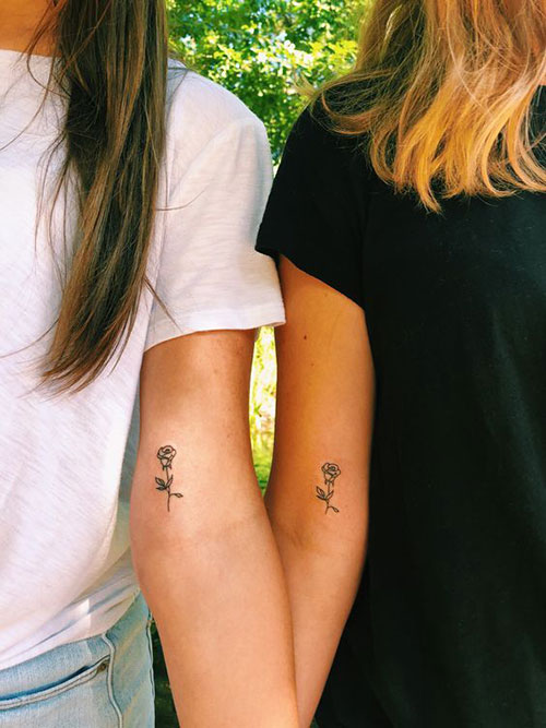 9.Small Rose Tattoos