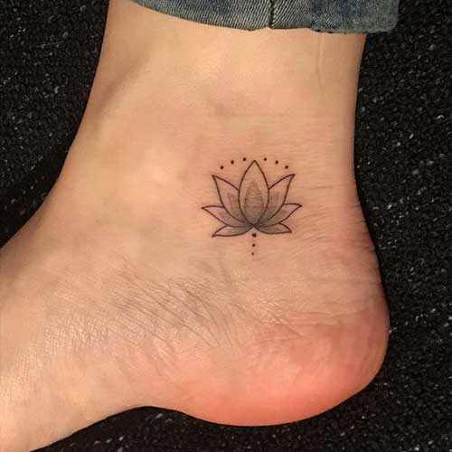 9.Simple Ankle Tattoo