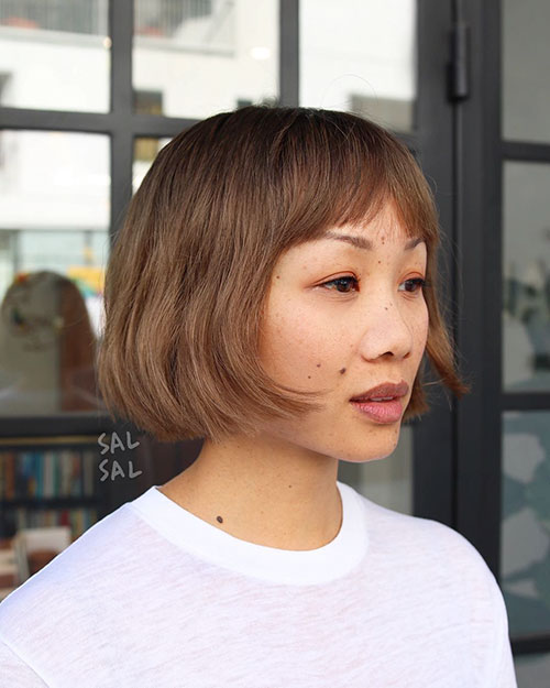 5-styless.co-blunt-bob-haircut-with-bangs-0512201916245